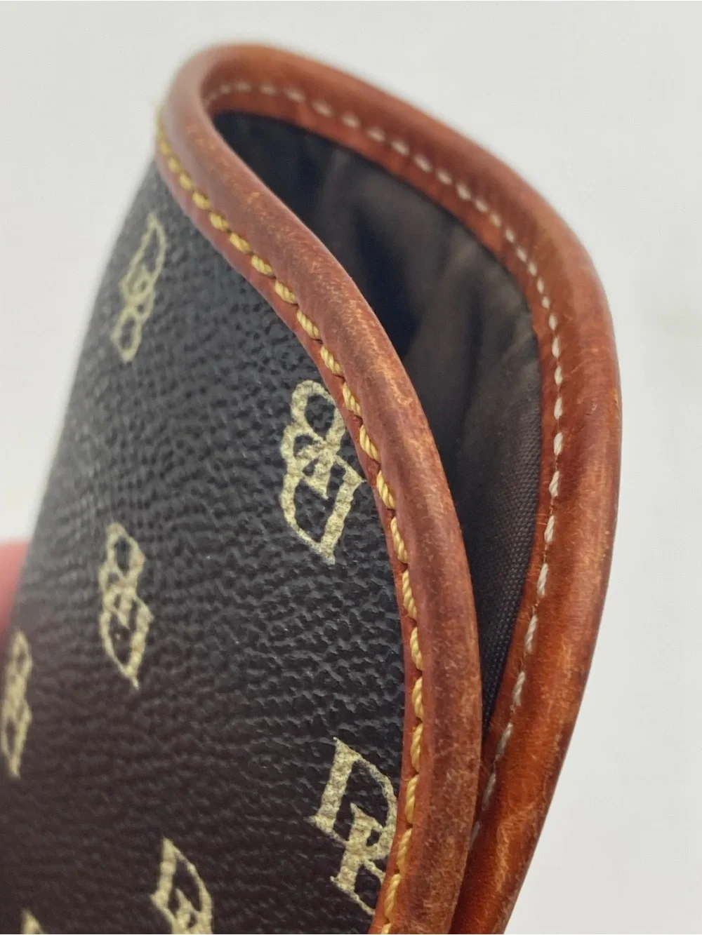 Dooney and Bourke DB Logo Glasses Sunglasses Case Blue Cream